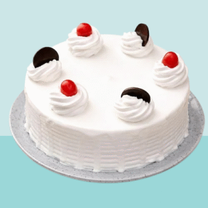 White Vanilla Cake with Fluff