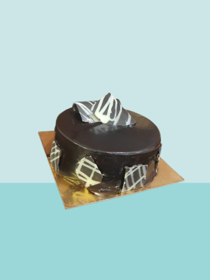 Chocolate Mirror Glaze Cake