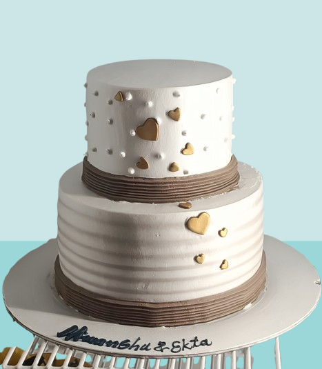 Golden Hearts Luxury Cake