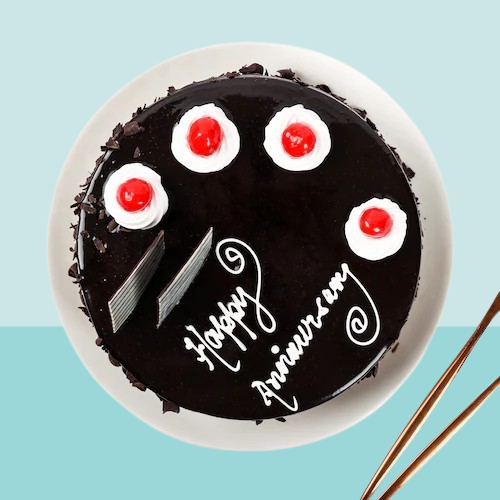 Special Black Forest Cake for Anniversaries - Image 2